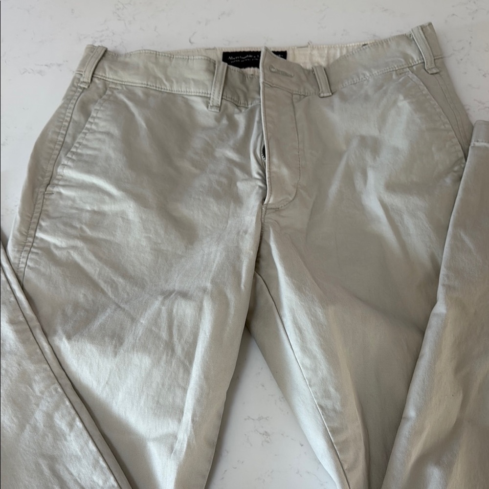 Men's Abercrombie and Fitch Super Skinny Stretch Khakis 29w x 30l